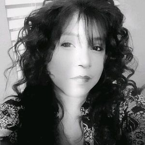 Meet your Posher, Sylvia